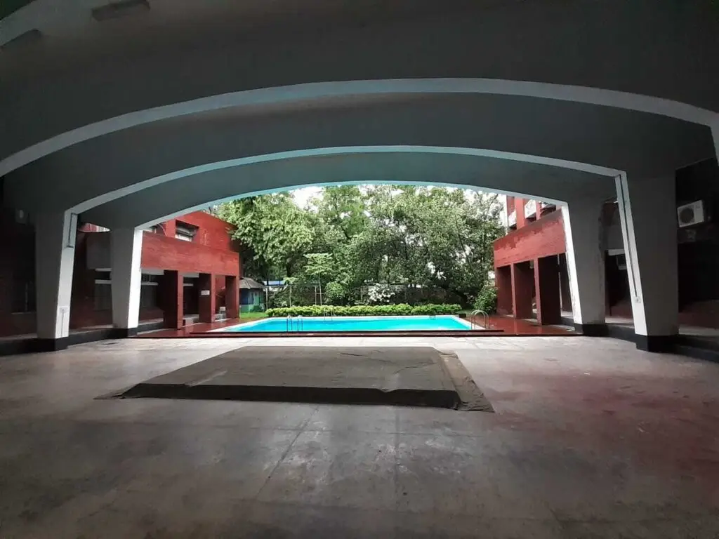 swimming pool for Crew training